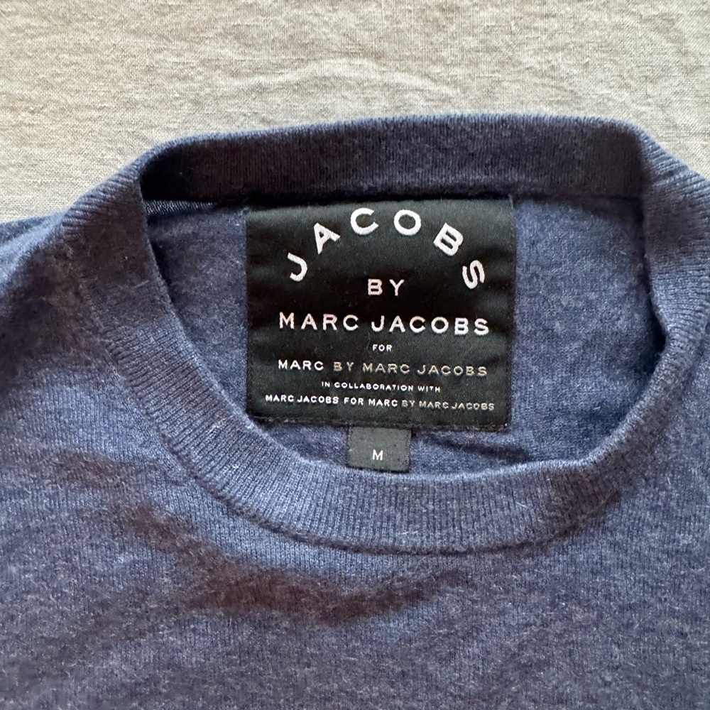 Marc Jacobs Navy Blue Crewneck Sweater in 100% Cashmere for Everyday Wear